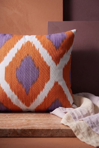 Ikat 07