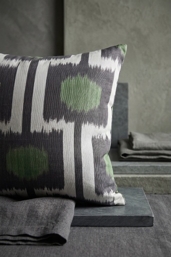 Ikat 27