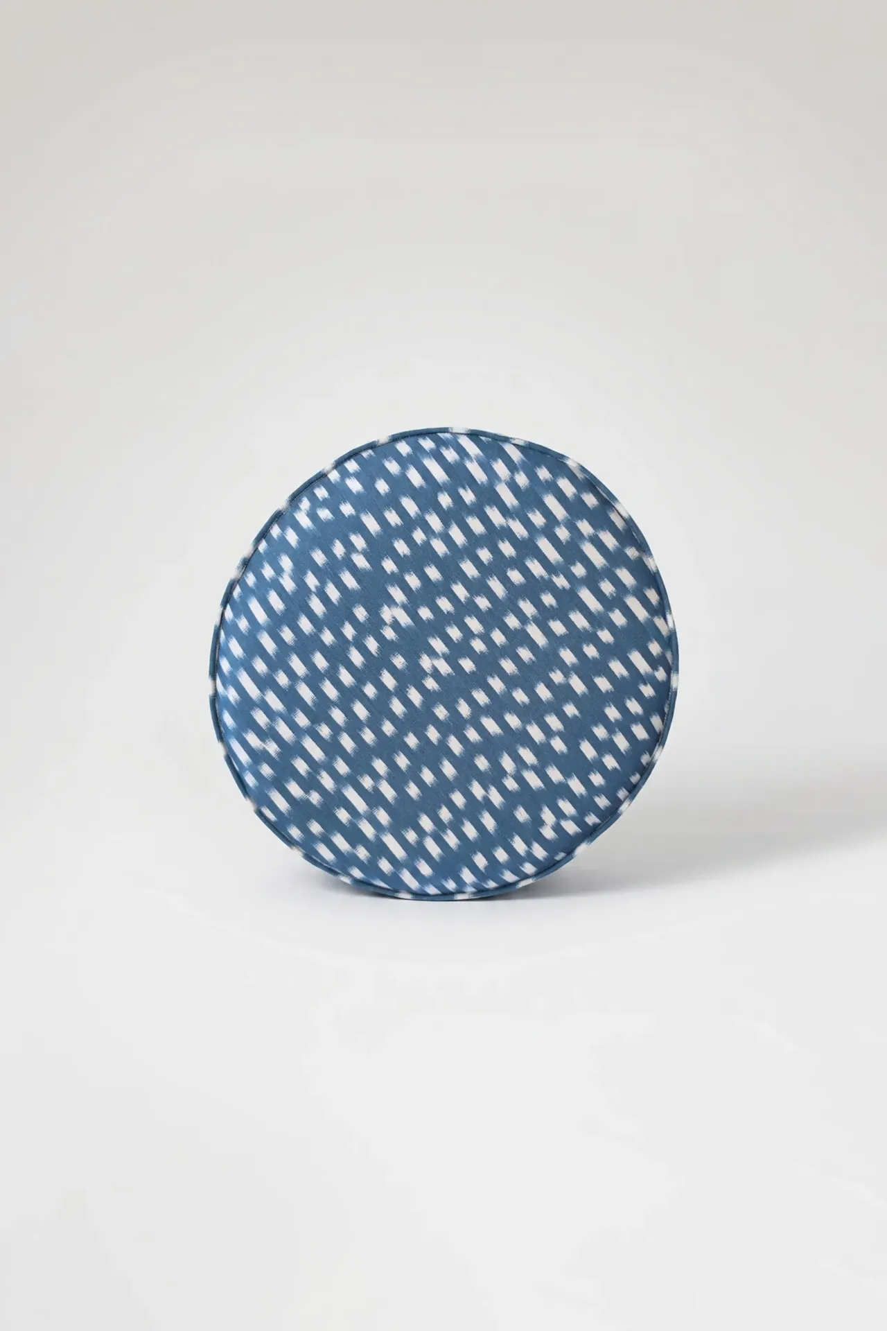 Ikat 42