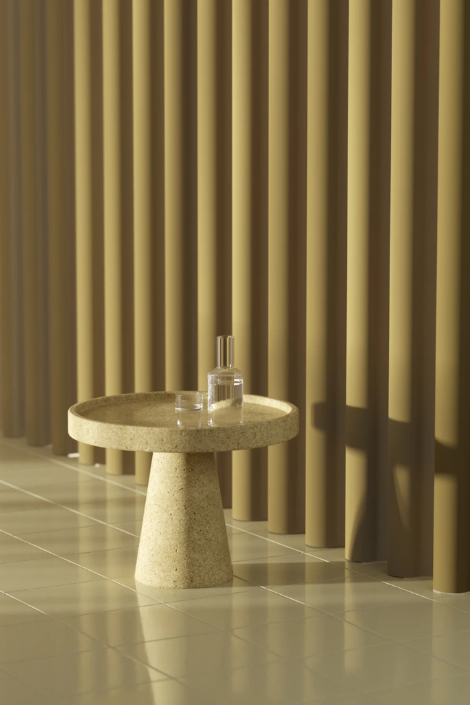 round legged coffee table model nibru