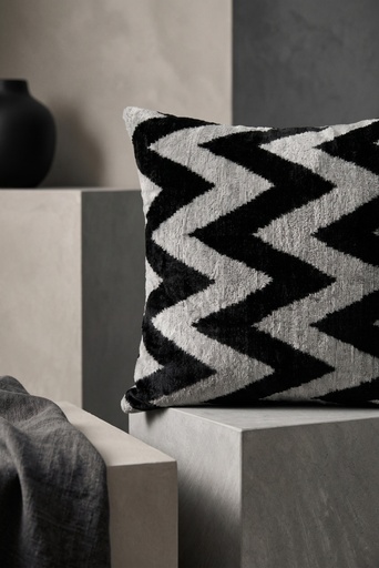 Ikat 21