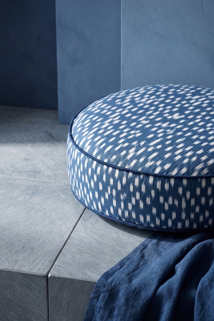Ikat 42