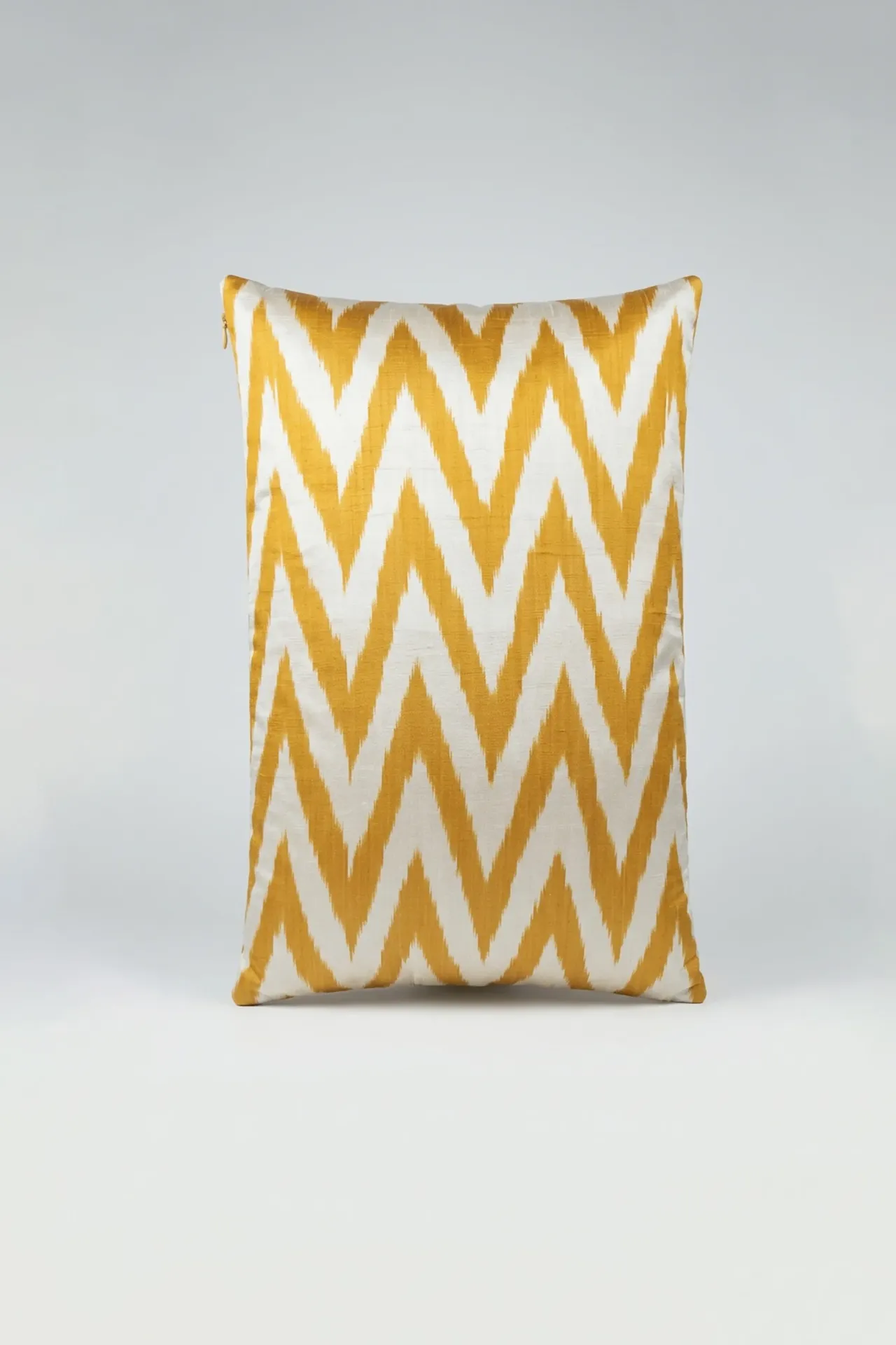 Ikat 34