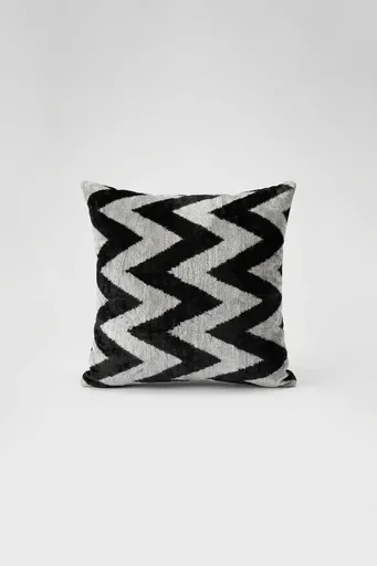 Ikat 21