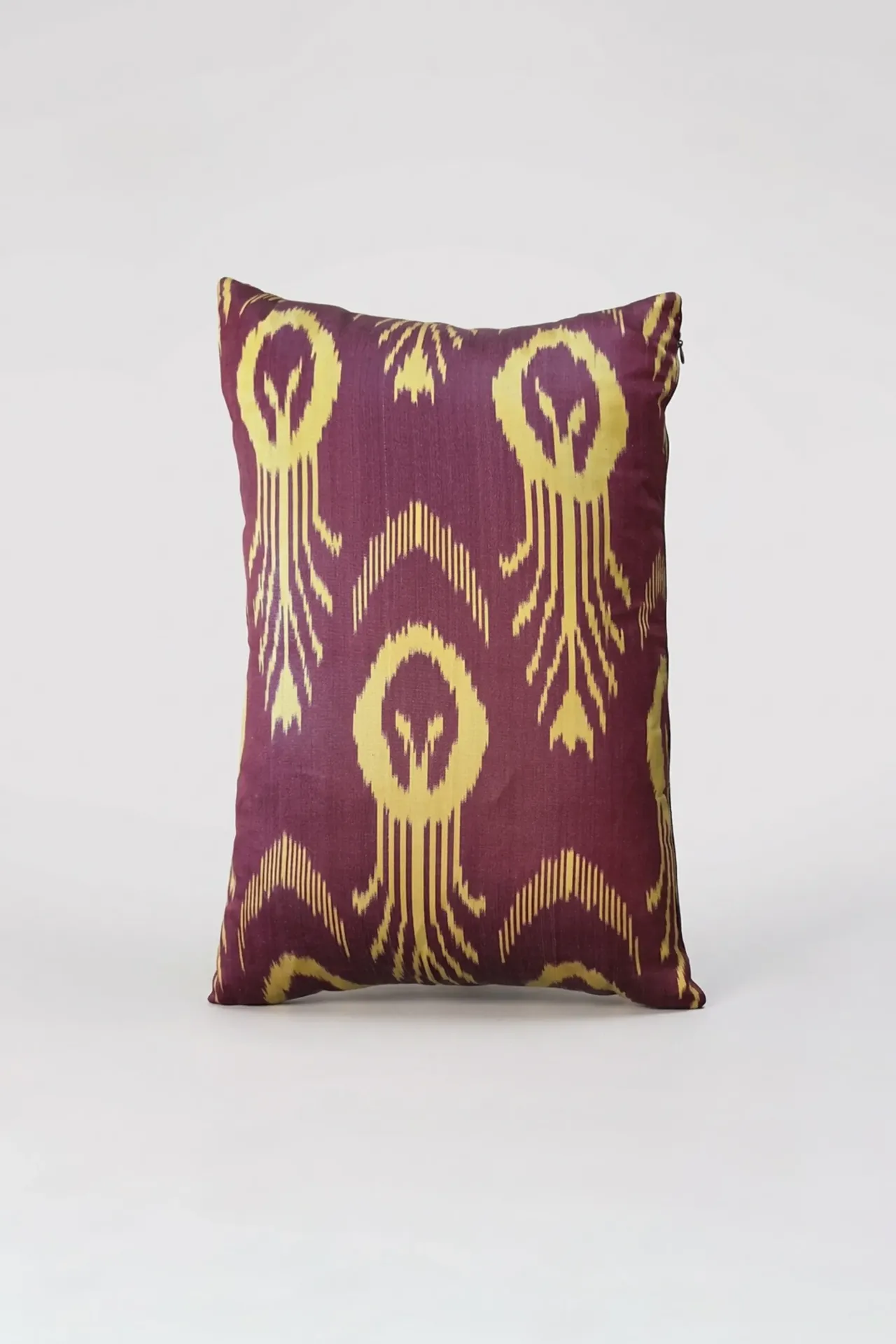 Ikat 38