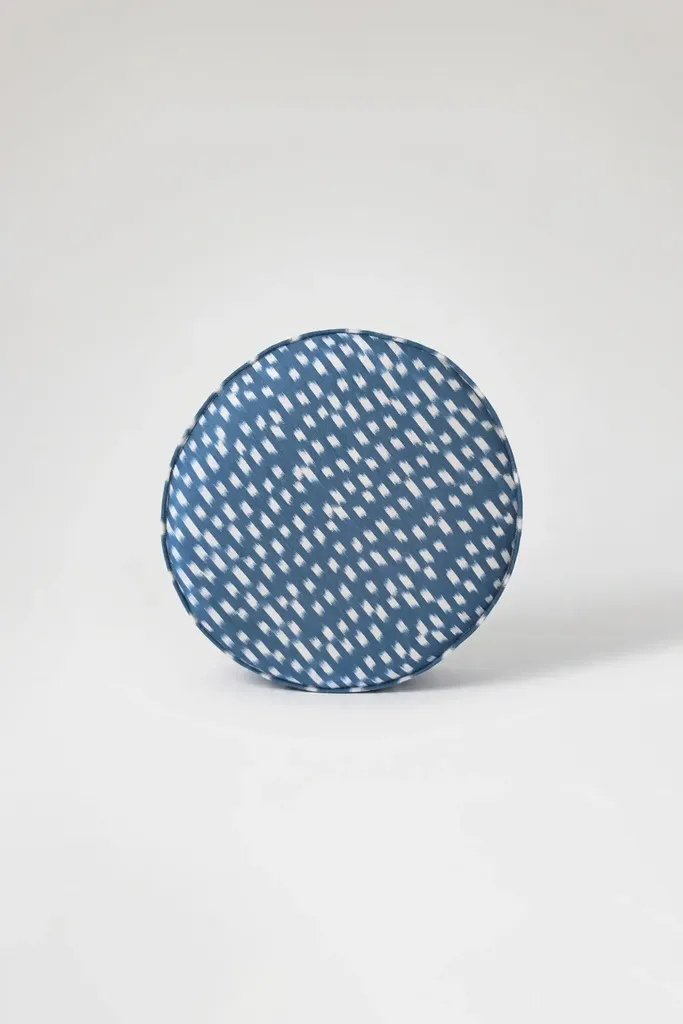 Ikat 42