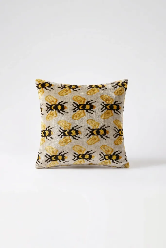 Ikat 46