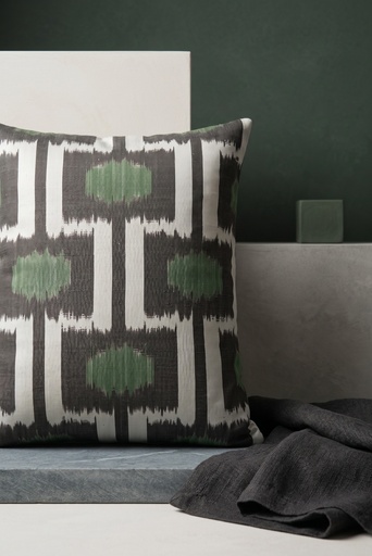 Ikat 35